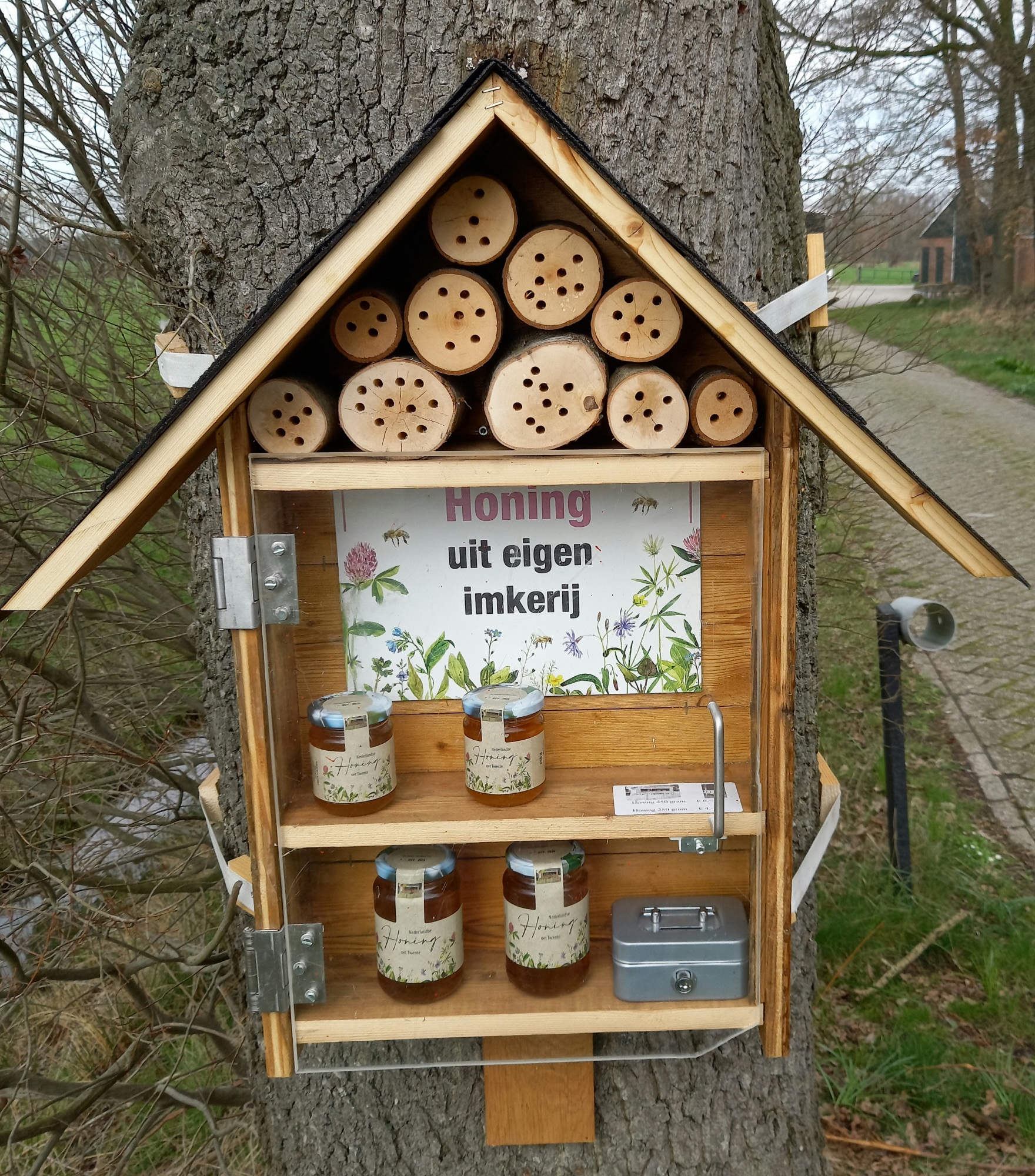 imkerij bie 'n sprokkel - Haaksbergen